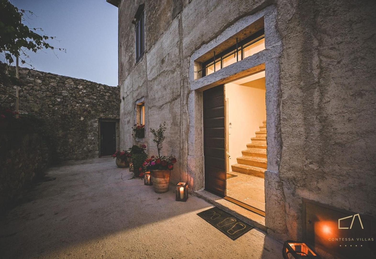 Galija Luxury Suites Krk Town Extérieur photo